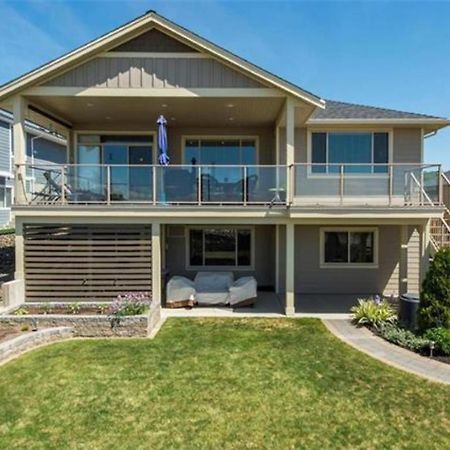 Vernon Home With True Okanagan Lifestyle エクステリア 写真